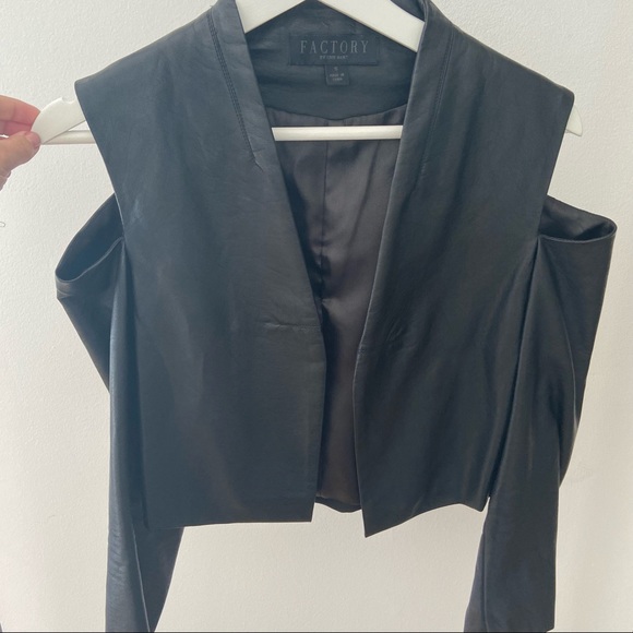 Vegan leather jacket - Picture 3 of 4